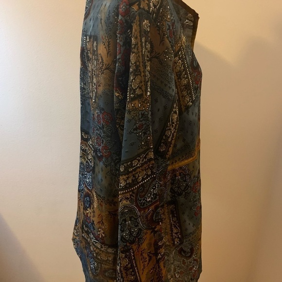 Monroe & Main geometric floral tunic, size XL - Picture 4 of 6